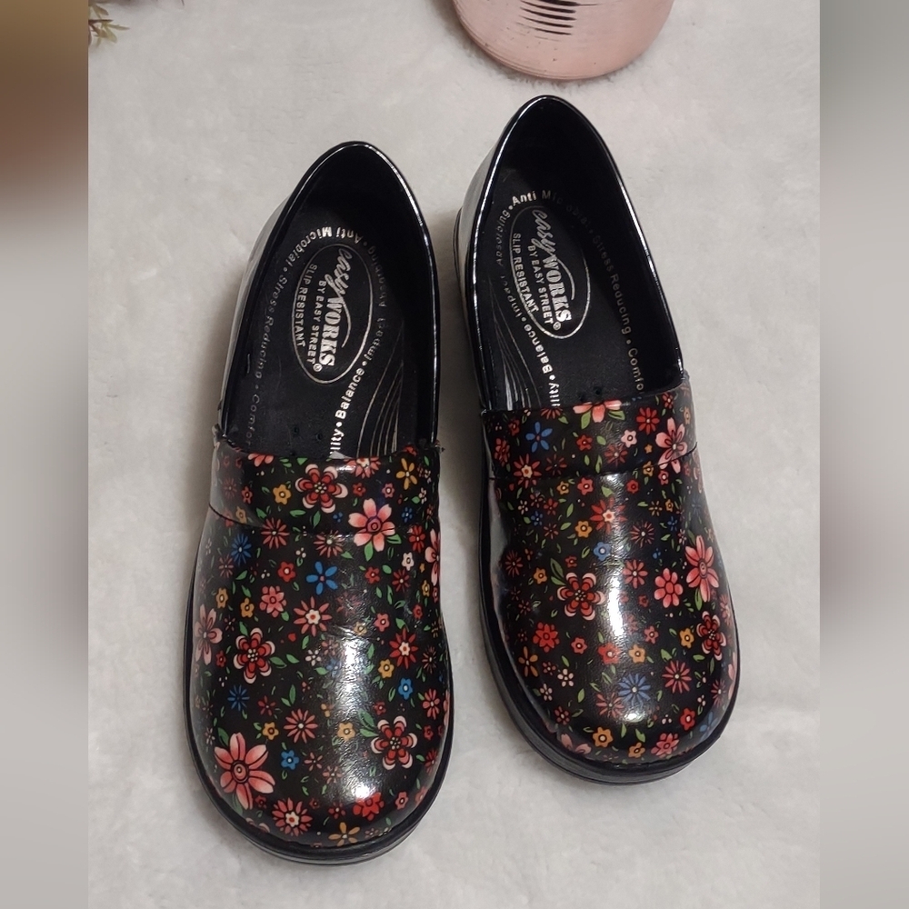 Easy works shoes for women size 6.5
